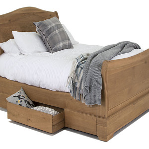 6' Carmen Bed